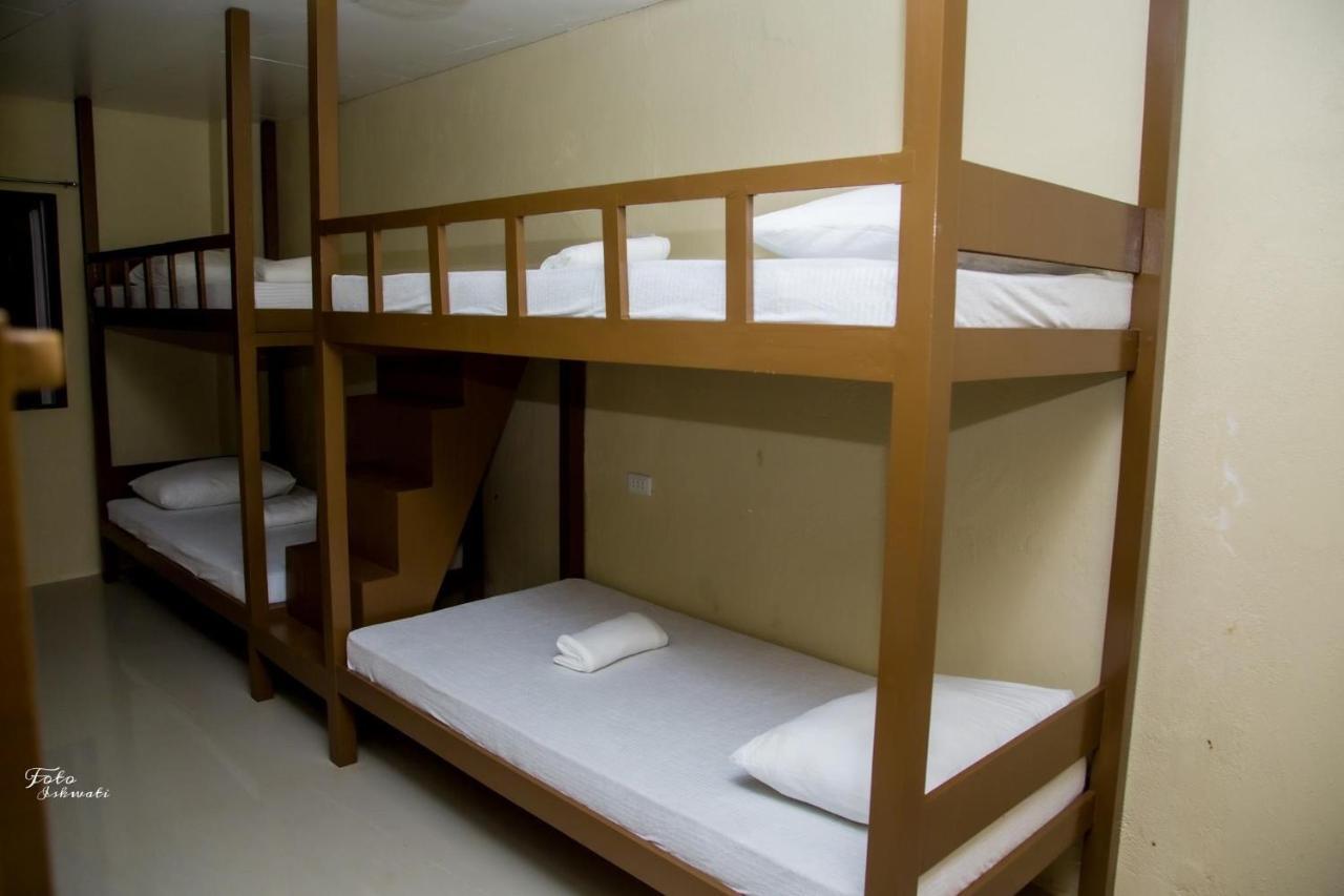 Dreamcatcher Hostel モアルボアル エクステリア 写真